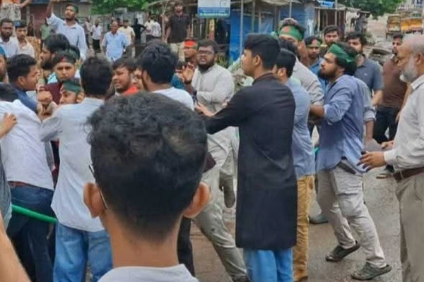 বরিশাল বিশ্ববিদ্যালয়ে ছাত্রদল–শিবিরের দুই দফা সংঘর্ষ, হাসপাতালে ভর্তি ১০; ক্যাম্পাসে অতিরিক্ত পুলিশ