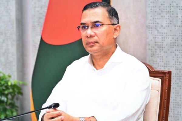 ‘ভবিষ্যৎ প্রজন্মের জন্য দূষণমুক্ত নদী রেখে যেতে হবে’: ঢাকার নদ-নদী রক্ষায় প্রধানমন্ত্রীর কড়া নির্দেশ