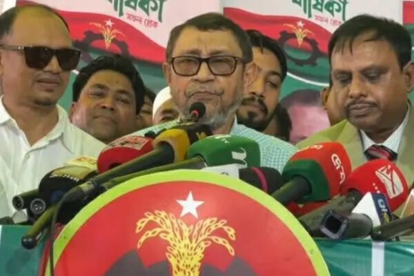 উপজেলা স্বাস্থ্য কমপ্লেক্স পর্যায়ক্রমে ১৫১ শয্যায় উন্নীত করার ঘোষণা স্বাস্থ্যমন্ত্রীর 