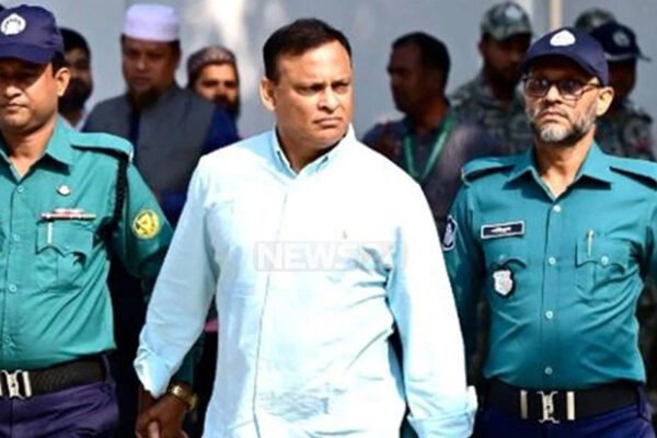 বিডিআর হত্যাকাণ্ডের ৪ প্রত্যক্ষদর্শীকে গুলি ও পেট চিরে সিমেন্টের বস্তায় ভরে নদীতে ফেলেছিলেন জিয়াউল আহসান: ট্রাইব্যুনালে মেজর সাব্বিরের চাঞ্চল্যকর সাক্ষ্য