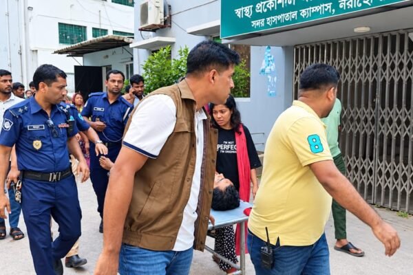 লক্ষ্মীপুরে ব্যবসায়ীকে গুলি করে হত্যা
